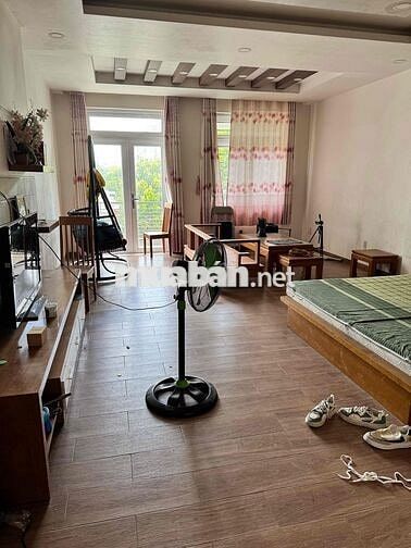 Bán nhà 5x26,2m đất 131m DTSD 330,8m KDC 6B