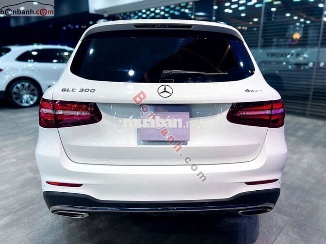 Mercedes Benz GLC 300 4Matic 2017 - 899 Triệu