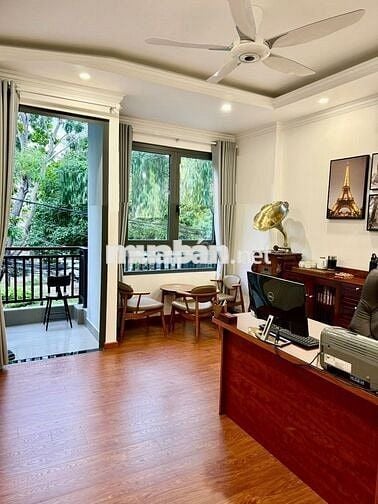 Nhà 3 tầng 80m2, KDC Him Lam, P. Linh Chiểu, TP. Thủ Đức, giá 14.5 tỷ