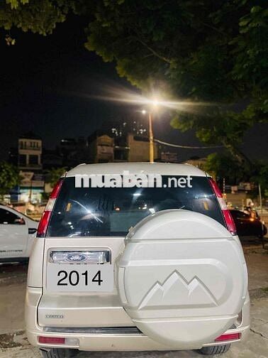 Ford Everest 2014 Limited 4x2 - 120000 km