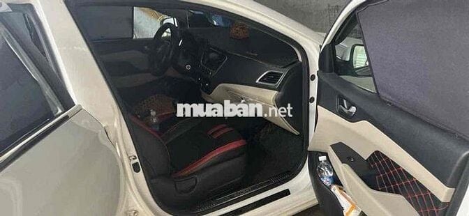 Hyundai acsent 2021 - 120000 km