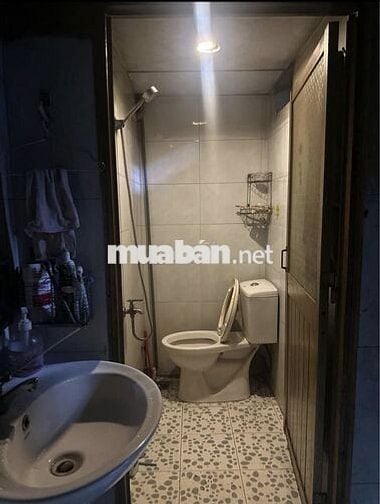 BÁN RẺ NHÀ 100M2 NGAY NGÃ TƯ CHIÊU LIÊU TIỆN ÍCH BỦA VÂY