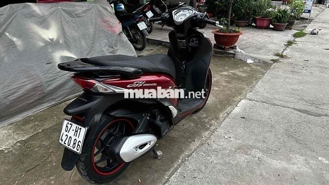 Honda SH Mode 2017 đỏ đen ( hỗ trợ góp )