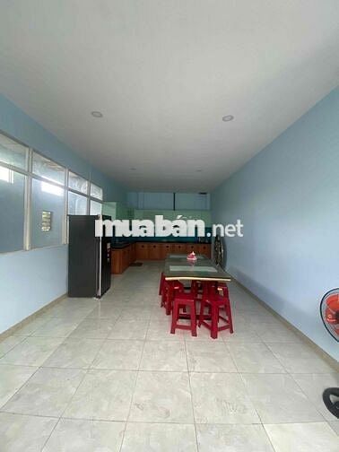 Bán nhà xưởng 300m2 vị trí đẹp Đang có thu nhập Tốt