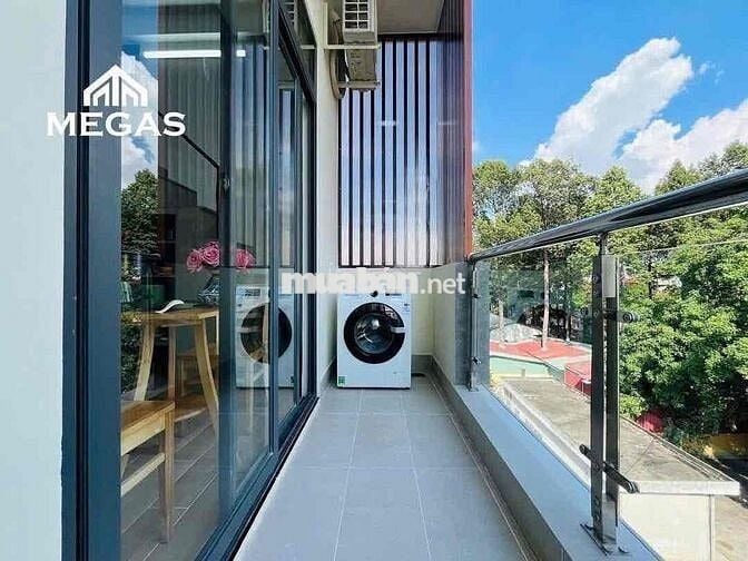 Duplex Ban Công tại Dương Quảng Hàm