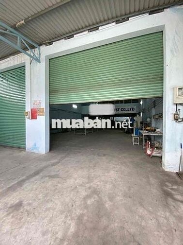 Bán nhà xưởng 300m2 vị trí đẹp Đang có thu nhập Tốt