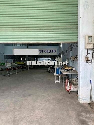 Bán nhà xưởng 300m2 vị trí đẹp Đang có thu nhập Tốt