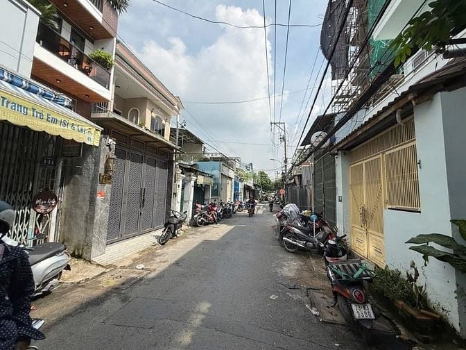⭐️Nhà Mặt tiền kinh doanh Đường Số 3, P9, Q.Gò Vấp.