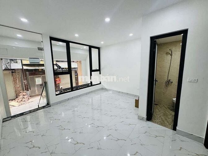 CỰC HIẾM - LÔ GÓC - 3 THOÁNG , NGÕ THÔNG