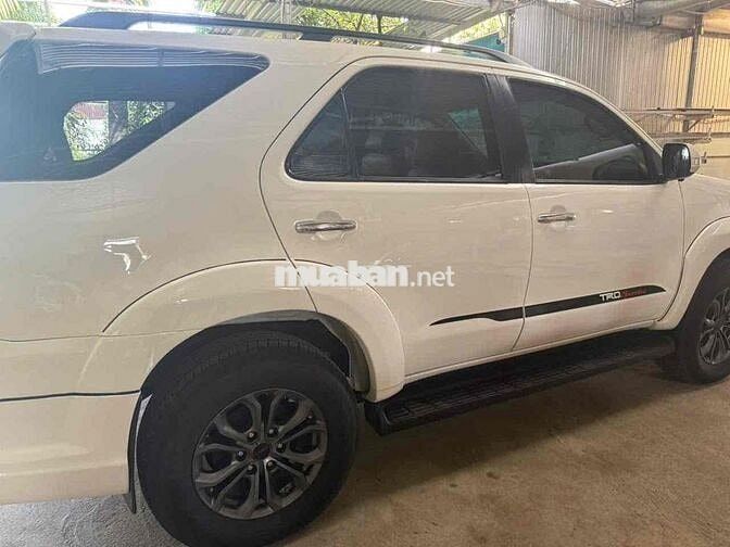 Cần bán Toyota Fortuner 2015 2.7V 4x2 TRD Sportivo
