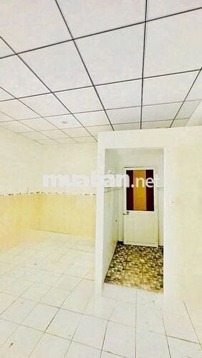 Cần bán gấp căn nhà gần Bến xe An Sương , Bà Điểm 80m2 SHR giá 990tr