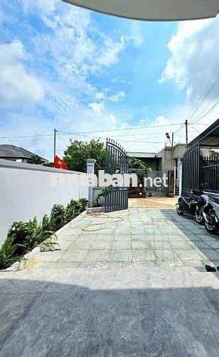 Bán gấp căn nhà cấp 4 ở Đ. Võ Văn Điều,Phước Thạnh 128m2 SHR giá 800tr