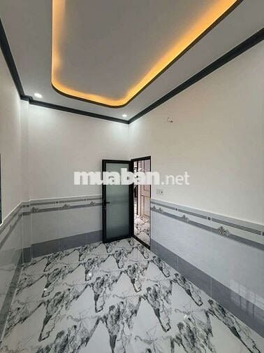 Nhà Mới 100% .. SHR Sau Lưng Siêu Thị Coomart Cần Giuộc