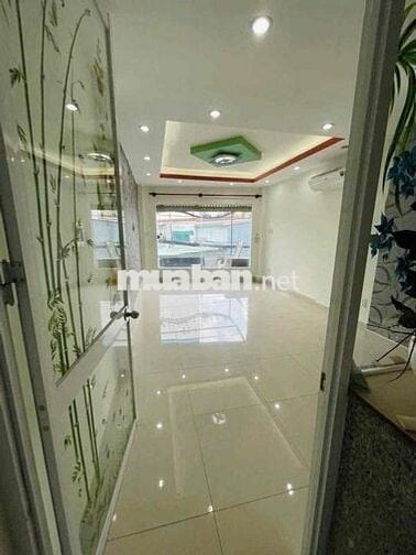 NGUYÊN CĂN GÒ VẤP 4L3PN3WC HXH FULL NT  SV GHÉP, GĐ Ở, KDOL RẤT OK