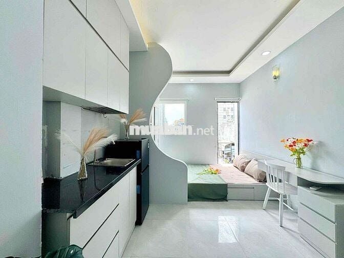 Cho thuê phòng trọ tách bếp ban công giá rẻ 25m2 gần cầu Nguyễn Văn Cừ