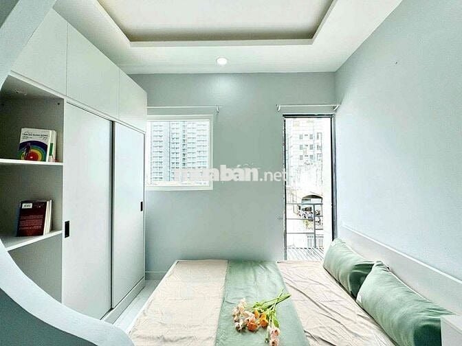 Cho thuê phòng trọ tách bếp ban công giá rẻ 25m2 gần cầu Nguyễn Văn Cừ