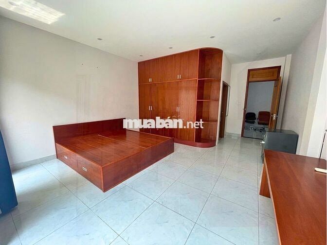 Cho thuê văn phòng 35m² full tiện ích giá chỉ 7,5tr/tháng