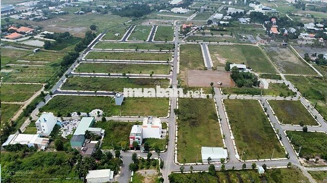 Siêu phẩm 100m2 tại Đường 830, Cần Đước, Long An