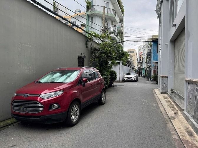 3lầu+s.thượng (3,5mx18m=63m2)+thang máy,5 phòng ngủ, hẻm 6m Lê Văn Sỹ