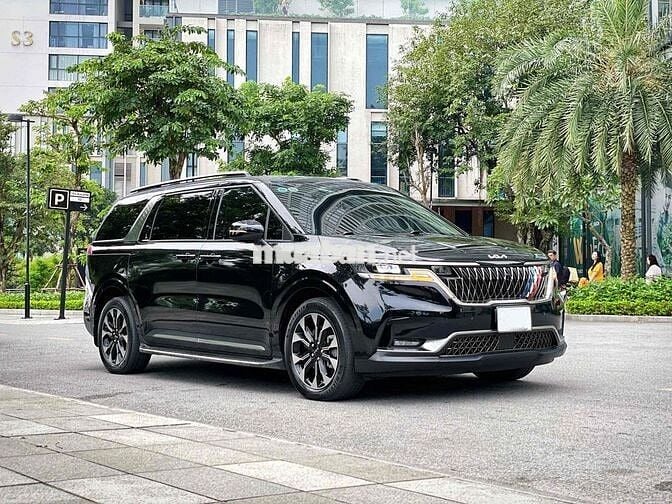 Kia Carnival 2022 2.2D Signature -50000km