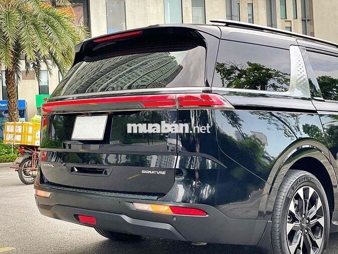Kia Carnival 2022 2.2D Signature -50000km