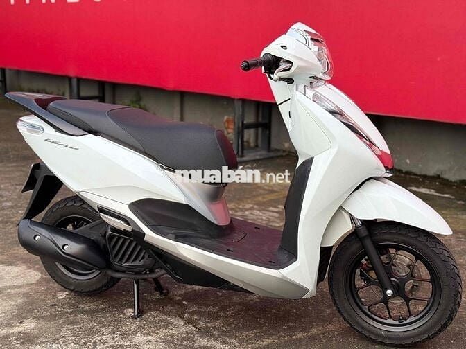 cần bán xe lead 2018 smk bstp 9c