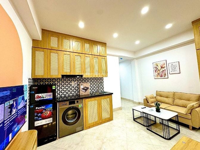 GẤP GẤP THANH KHOẢN NHANH, NHÀ PHỐ KHƯƠNG TRUNG, DT 143m2x6 TẦNG+TUM