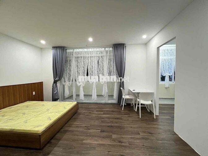 Căn hộ 1PN - 2 Ban công 45m2 chỉ 8tr9 gần VINCOM NAM LONG, SIÊU THỊ GO
