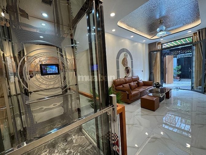 3lầu+s.thượng (3,5mx18m=63m2)+thang máy,5 phòng ngủ, hẻm 6m Lê Văn Sỹ