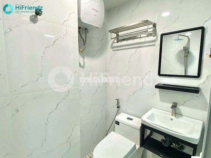 Studio BAN CÔNG / Giếng Trời - Toà Thang Máy | Ngay cầu Chà Và Q8 Q5