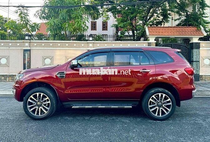 Ford Everest 2020 Titanium 2.0L AT 4x2 - 65000 km