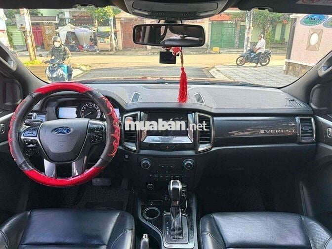 Ford Everest 2020 Titanium 2.0L AT 4x2 - 65000 km