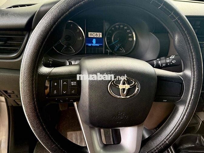 Toyota Fortuner 2017 dầu số sàn. Xe nhà 1 chủ