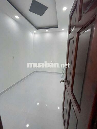 Chủ kẹt nợ bán gấp nhà 2 tầng 2PN chỉ 415tr, sổ riêng sang tên ngay