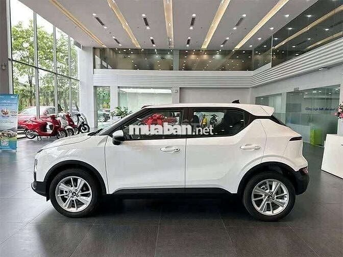 VinFast VF5 giảm 4% - sẵn xe giao ngay