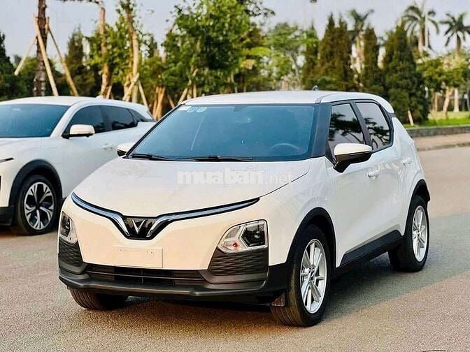 VinFast VF5 giảm 4% - sẵn xe giao ngay