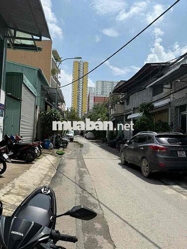kho cho thuê an dương vương p16q8 DT72m giá 12tr