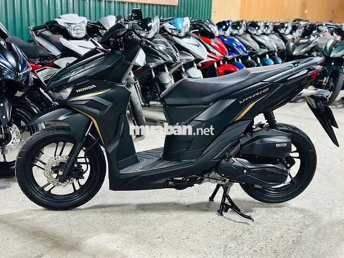 XE MÁYTHANH TÙNG_VARIO 125 ĐEN SẦN ĐỘ BÔ MÁY