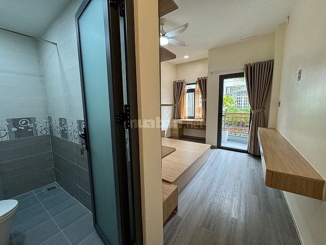 3lầu+s.thượng (3,5mx18m=63m2)+thang máy,5 phòng ngủ, hẻm 6m Lê Văn Sỹ