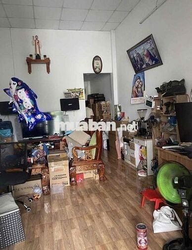 KẸT TIỀN CÔ MAI CẦN BÁN GẤP CĂN NHÀ ĐANG CHO THUÊ THU NHẬP 6tr/ Tháng