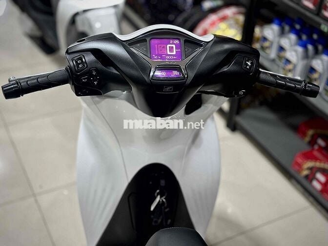 Sh125i 2024 Odo8k Lướt chính chủ ( Hỗ trợ GÓP ) 🔥🔥