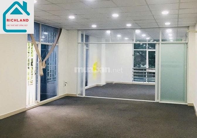 Cho thuê nhà 34 Nguyễn Thị Minh Khai, P Sài Gòn, Q1 - DT: 5mx25(5 L)