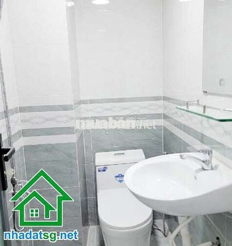 NHÀ 4 TẦNG BTCT – SÁT AEON TÂN PHÚ – 3PN – 4WC
DT: 21.2m² (DTSD: 72m²)