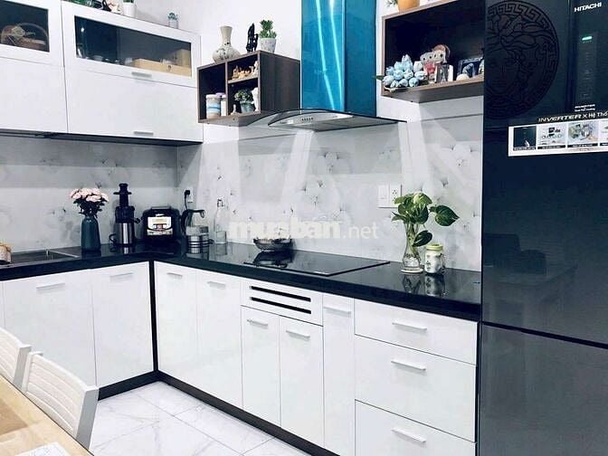 Cho thuê nhà mới sạch sẽ full nội thất  Gò Vấp