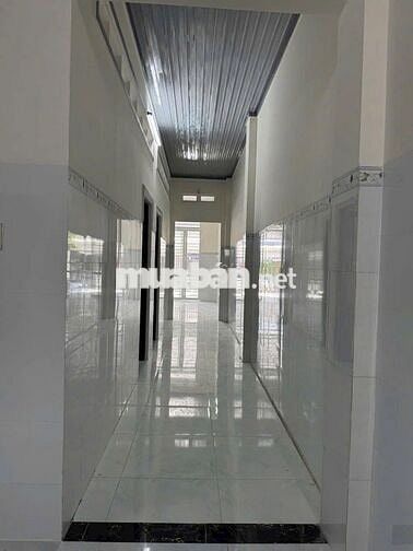 CCG bán căn nhà C4 182m2 ngay KCN Gò Dầu giá 800 triệu thương lượng