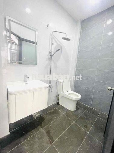 🛑Nhà mới, 2 tầng, cách 20m ra Mặt tiền Đặng Chất P2Q8
