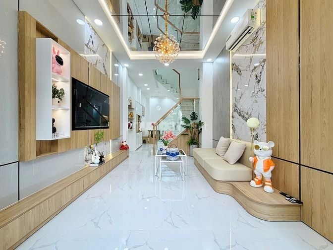 CHÍNH CHỦ BÁN NHÀ ĐẸP MỚI XÂY 2 LẦU HUỲNH VĂN NGHỆ HẺM XE TẢI THÔNG