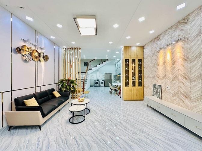 Bán nhà riêng 42m2/ 1 tỷ 880 triệu Hoàng Văn Thụ, Tân Bình, HCM,