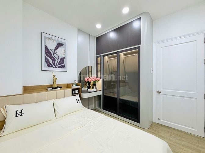 CHÍNH CHỦ BÁN NHÀ ĐẸP MỚI XÂY 2 LẦU HUỲNH VĂN NGHỆ HẺM XE TẢI THÔNG