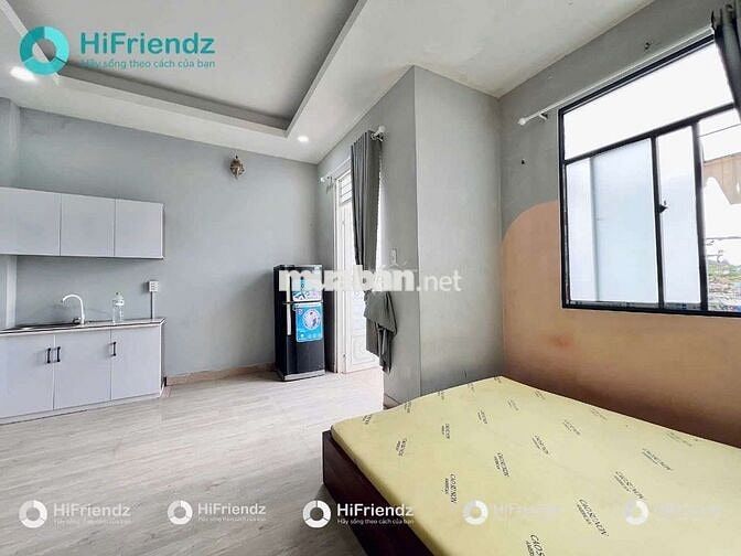 Cho thuê phòng trọ studio full nội thất ban công riêng đi bộ qua GTVT